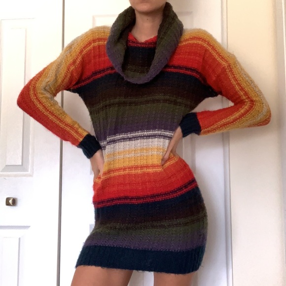 H&M sweater dress. NWOT - Picture 4 of 8